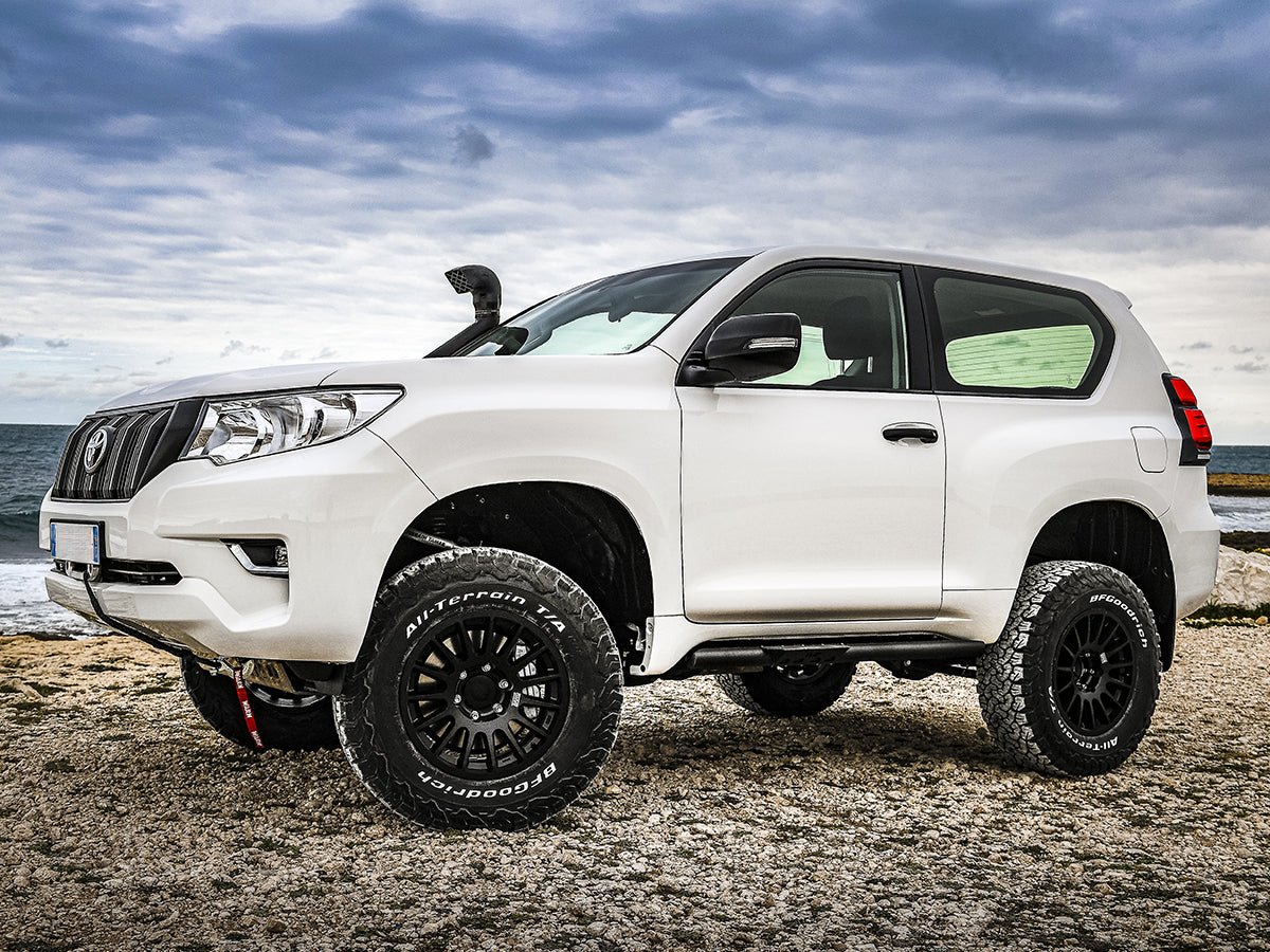 Jante Alu BRAID Winrace S Noire 8x17 6x139.7 ET5 - Toyota Hilux 2005-2015