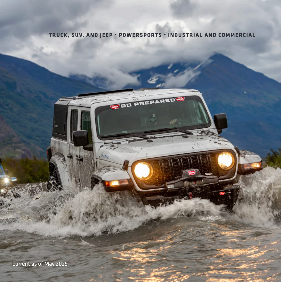 Jeep Blanche avec un Treuil Warn VR EVO