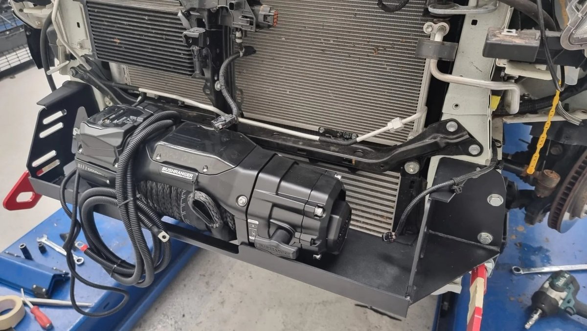 Treuil COVERT 10 Bushranger | 12V | 4536 KG | Acier - BYD Shark 2024+