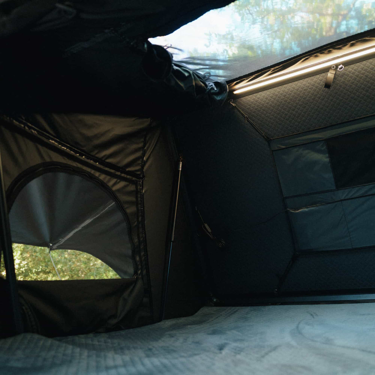 Tente de Toit Expedition L – Go Overland Canada - 3/4 Places - BYD Shark 2024+