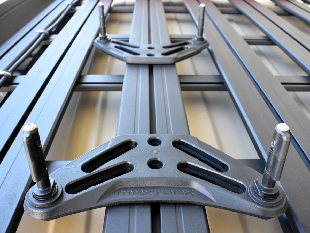 Supports plats MAXTRAX pour plaques à sable Maxtrax XTREME - BYD Shark 2024+