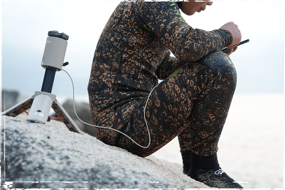 OuTask Lampe Télescopique LED Outdoor 720° - Vert Armée - BYD Shark 2024+
