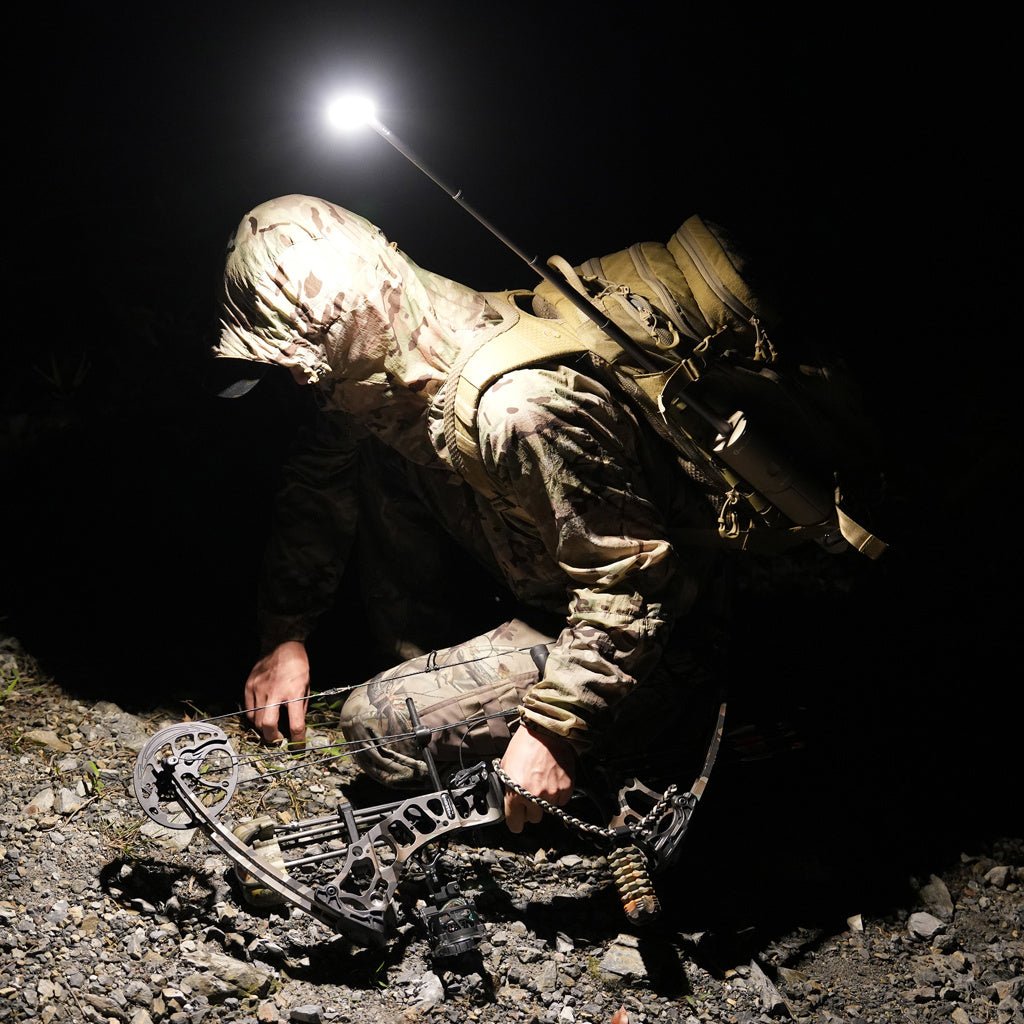 OuTask Lampe Télescopique LED Outdoor 720° - Vert Armée - BYD Shark 2024+