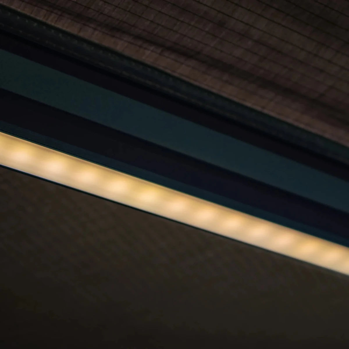 Auvent 270° XL Autoportant LED Côté Droit Eclipse - DARCHE - BYD Shark 2024+
