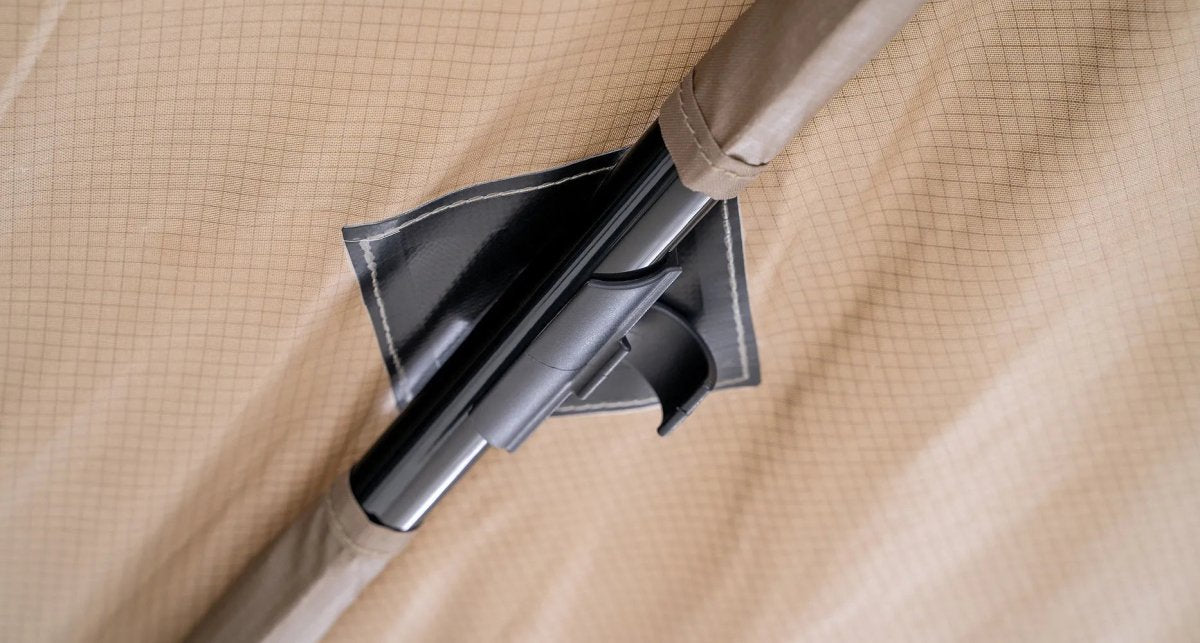 Auvent circulaire 270° Batwing Compact 2m (version droite) - avec fixations STOW IT - RHINO-RACK - BYD Shark 2024+