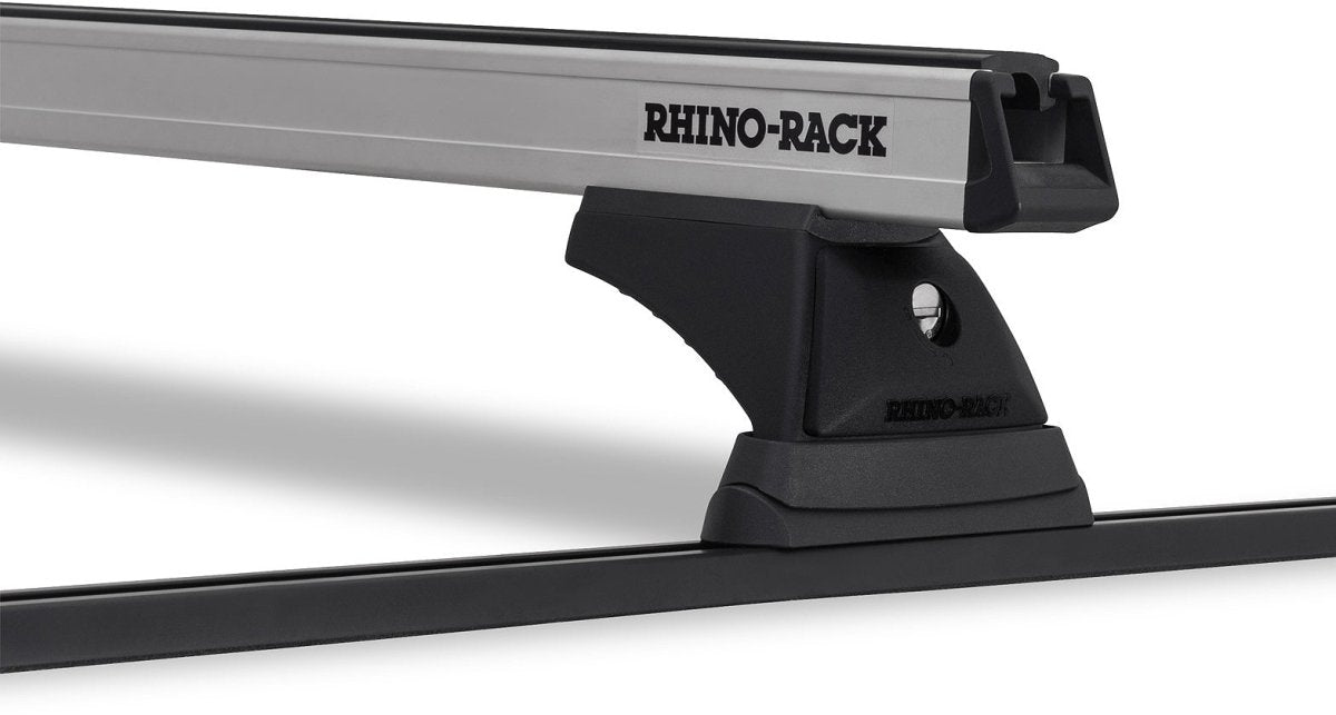 Kit 2 barres de toit noire 1250mm Heavy Duty RCH Trackmount Mitsubishi Pajero NM - NP 2000-2006 - RHINO-RACK -