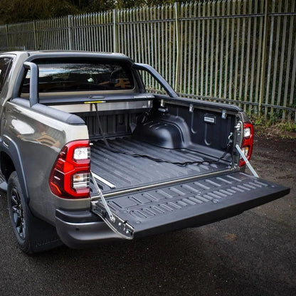 Couvre Benne MTR Noir Mountain Top - Toyota Hilux REVO 2016+ Extra Cab - Toyota Hilux 2016+