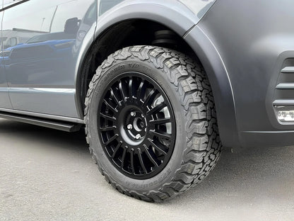 Jante Alu BRAID Winrace Noire 8x18 6x139.7 ET0 - Toyota FJ Cruiser 2010+